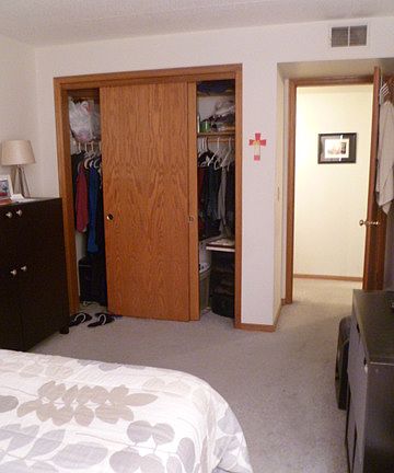 3rd image of 2221 W Superior St APT 303