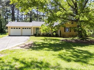 3720 Sunny Hill Dr, Loganville, GA 30052