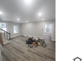 1066 Allston Rd, Cleveland Heights, OH 44121