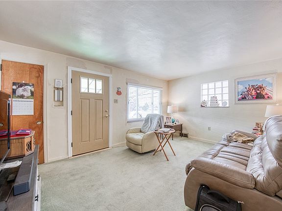 3rd image of 1502 Cooper Ave