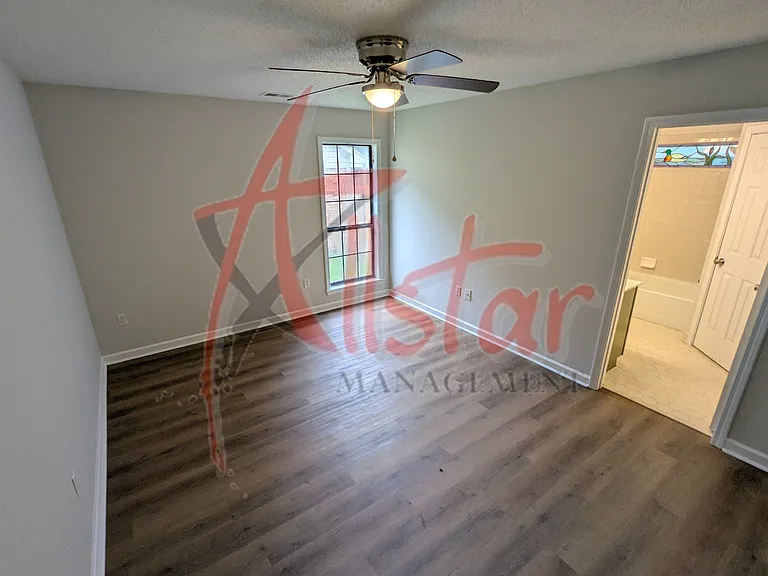 5640 Ingleside Dr — Photo 8