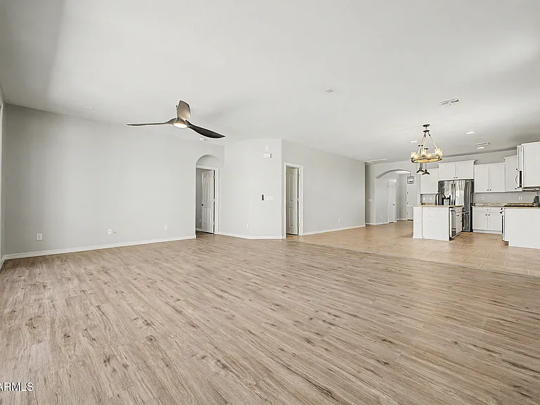 18436 W Shasta St — Photo 16