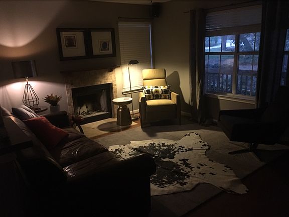 Incredibly Cozy Living room