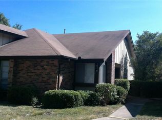 1611 W Braker Ln #B, Austin, TX 78758