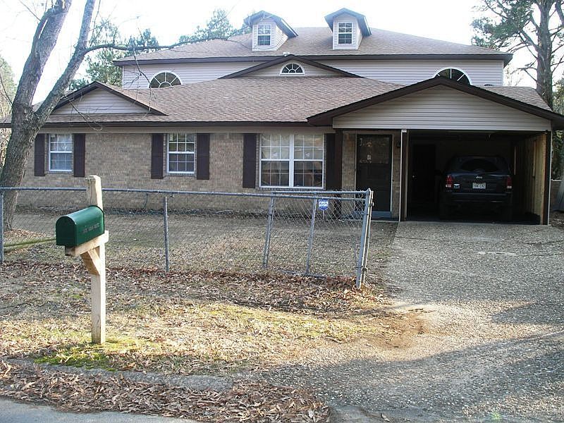 3321 Green Dr