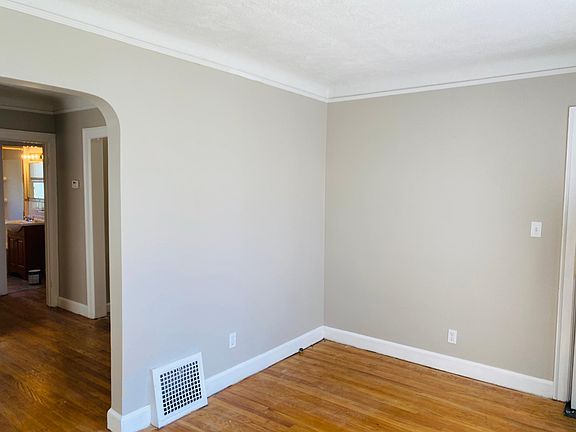 5th image of 674 Highland St #1