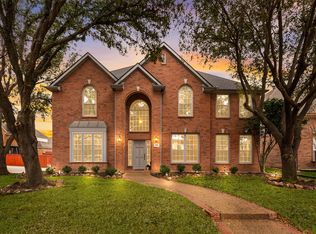 518 Green Apple Dr, Garland, TX 75044
