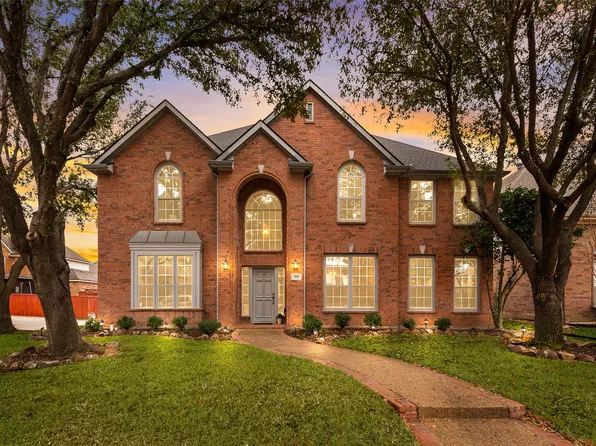 518 Green Apple Dr, Garland, TX 75044