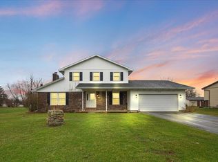 188 Goodview Dr, Valparaiso, IN 46385