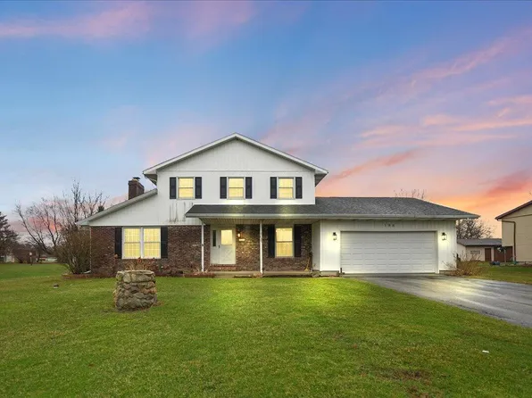 188 Goodview Dr, Valparaiso, IN 46385