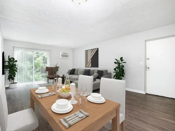 Aventura, 4479 Colerain Ave #1, Cincinnati, OH 45223