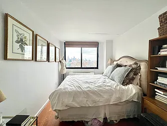 Rented by Nolita Group