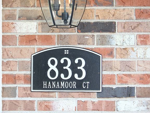 833 Hanamoor Ct.