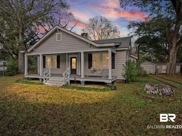 157 Westwood St, Mobile, AL 36606