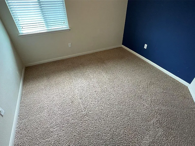 307 Camellia Dr — Photo 17