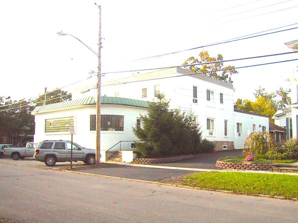 18 Phelps St