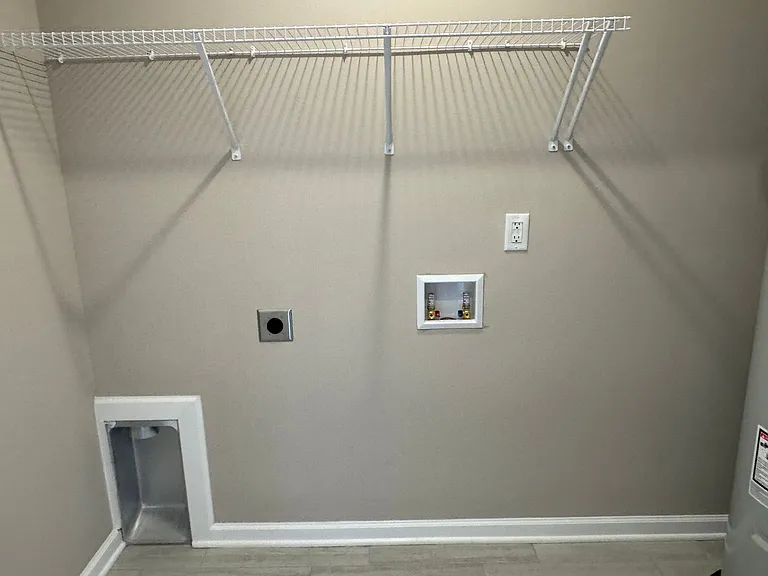 215 Mountaindale Dr #208 — Photo 5