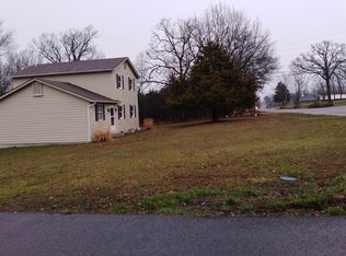 863 Acid Mine Rd, Sullivan, MO 63080