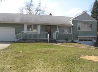 5941 Foth Dr, Toledo, OH 43613