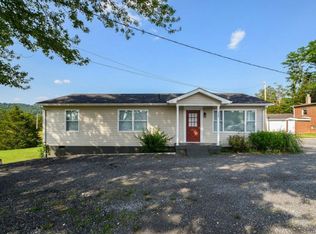 2104 Old Fincastle Rd, Fincastle, VA 24090