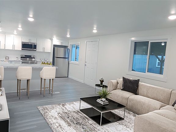 5th image of 1316 91st Avenue SE #52