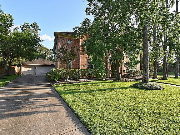 2nd image of 13547 Kavanaugh Ln