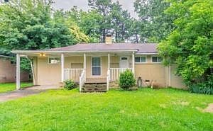 1st image of 3409 Hyland Dr