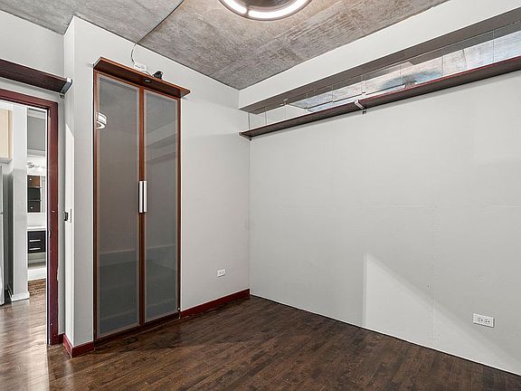 5th image of 1845 S Michigan Ave Unit 1803