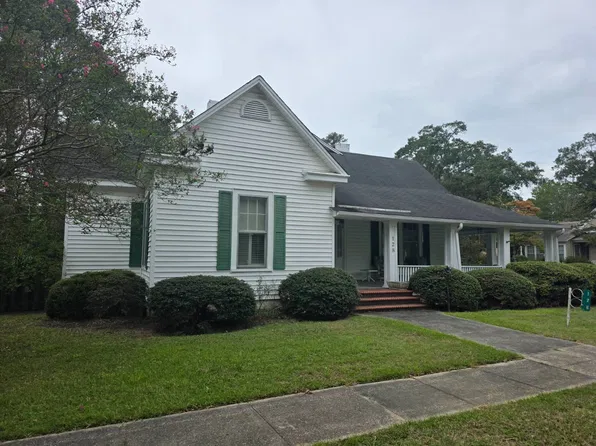 128 S Jordan St, Bennettsville, SC 29512