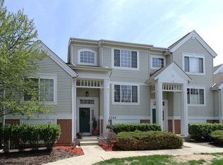 2333 Twilight Dr, Aurora, IL 60503