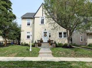 86 Clinton Ave, Westwood, NJ 07675