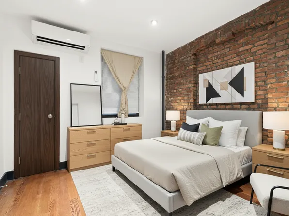 1773 1st Avenue image 3 of 9