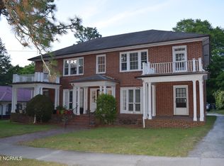 245 E New Hampshire Ave APT 3, Southern Pines, NC 28387