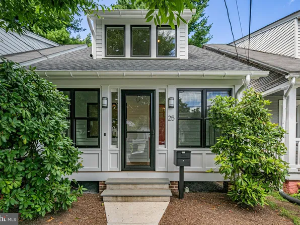 25 Birch Ave, Princeton, NJ 08542