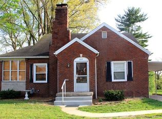 827 W 6th St, Jasper, IN 47546