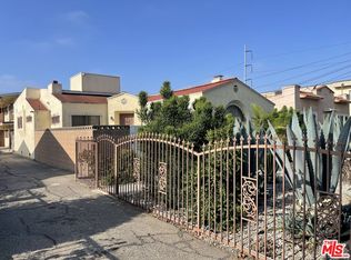 214 W Hillcrest Blvd, Inglewood, CA 90301