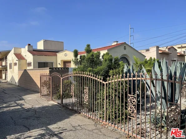 214 W Hillcrest Blvd, Inglewood, CA 90301