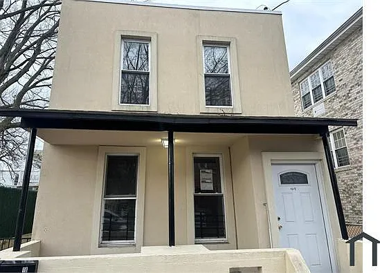 1 bed, 434 sqft, $2,702 — Photo 2