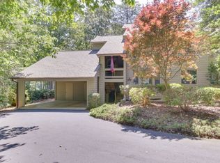 63 Mariners Point Ln #C, Hartfield, VA 23071