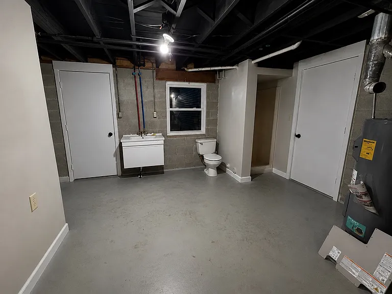 3227 Pickle Rd — Photo 15