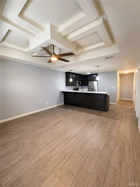 3 bed, 2.0 bath, 1050 sqft, $1,100 — Photo 3
