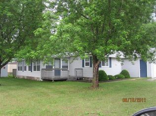 325 Lakeview Ln, Bagley, WI 53801