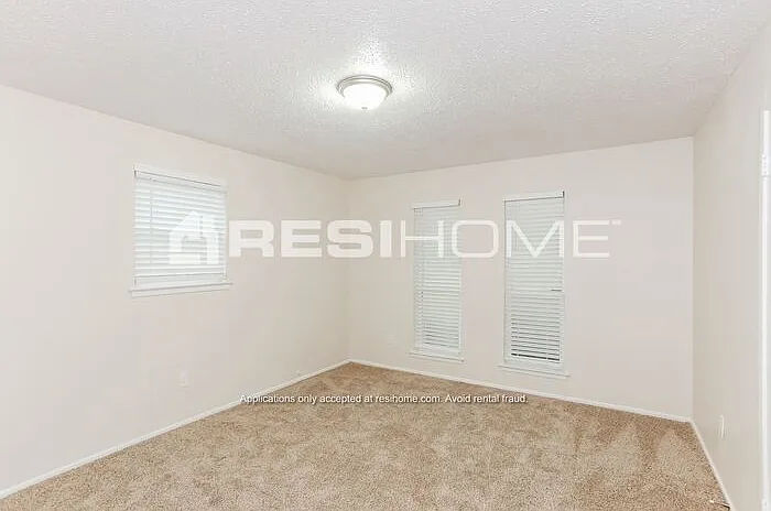 1300 Prelude Dr — Photo 12
