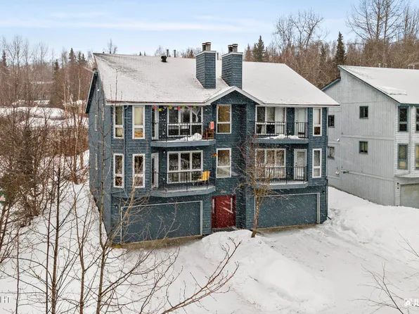 3907 Lunar Dr, Anchorage, AK 99504