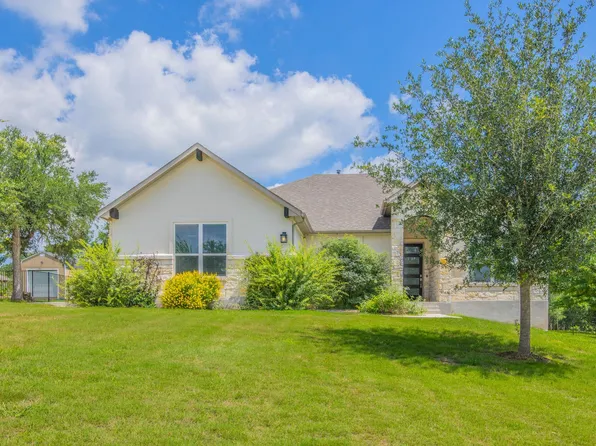 180 Pecos St, Cedar Creek, TX 78612