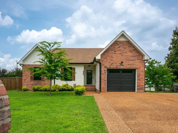 7646 S Swift Rd, Goodlettsville, TN 37072