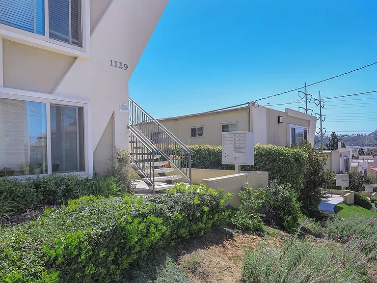 Fresno Terrace Apartments — Photo 9