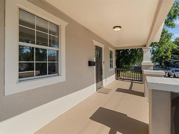 3rd image of 3022 Sanchez St