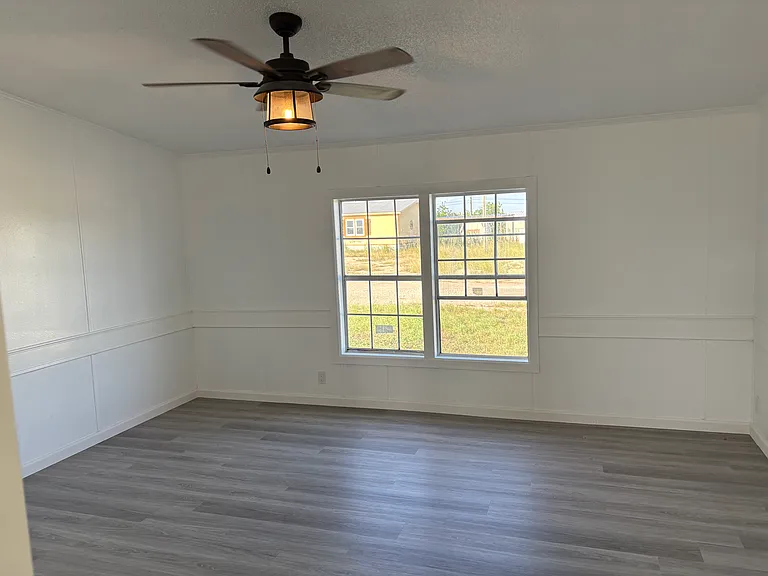 3957 FM 2331 — Photo 11