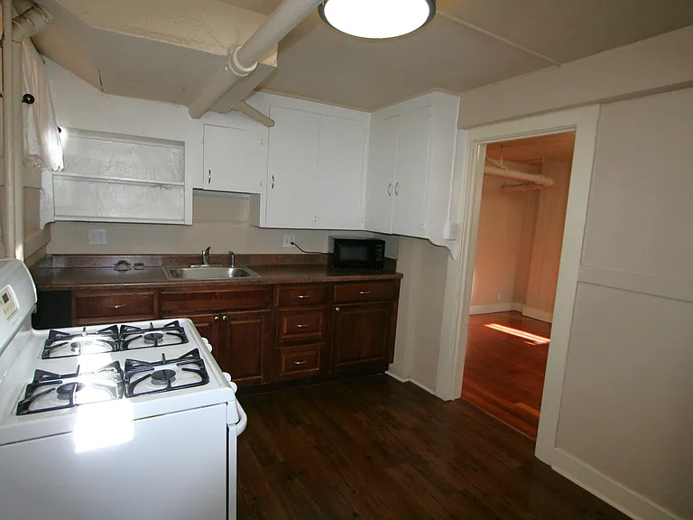 1314 Elizabeth St #5 — Photo 5